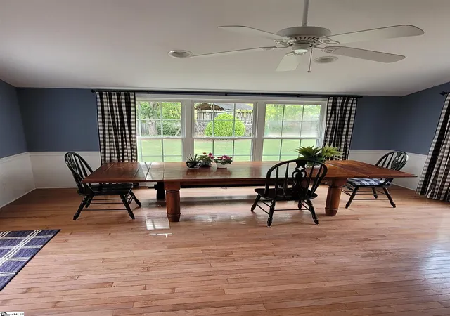 Photo 3 of Single family home for sale at 205 N Antigo Ct, Greer, SC 29650 | MLS# 1593151 | Listing updated on 2026-08-27
