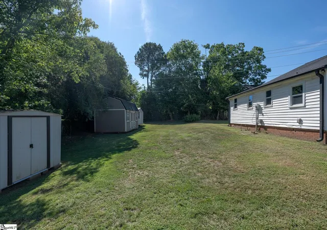 Photo 3 of Single family home for sale at 61 Orr St, Greenville, SC 29605 | MLS# 1601948 | Listing updated on 2026-09-17