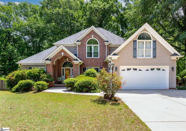 1st image of 2 Meadow Springs Ln, Greer, SC 29650 | MLS# 1591925