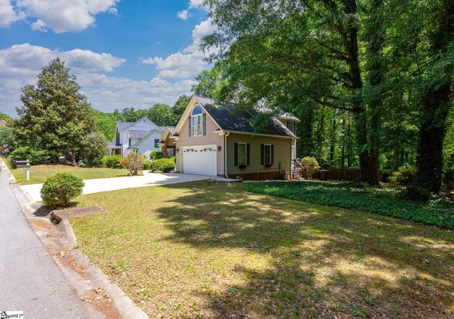 47th image of 2 Meadow Springs Ln, Greer, SC 29650 | MLS# 1591925