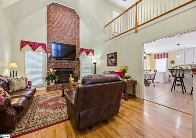 4th image of 2 Meadow Springs Ln, Greer, SC 29650 | MLS# 1591925
