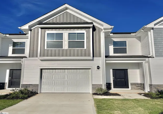 Photo 1 of Townhouse for sale at 2040 Hillman Wy, Roebuck, SC 29376 | MLS# 1584115 | Listing updated on 2026-08-25