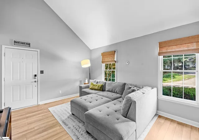 Photo 3 of Townhouse for sale at 141 Inwood Ct, Spartanburg, SC 29302 | MLS# 1602456 | Listing updated on 2026-08-31