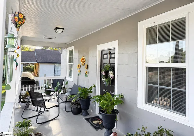 Photo 3 of Single family home for sale at 230 Foster St, Anderson, SC 29625 | MLS# 1601422 | Listing updated on 2026-08-21