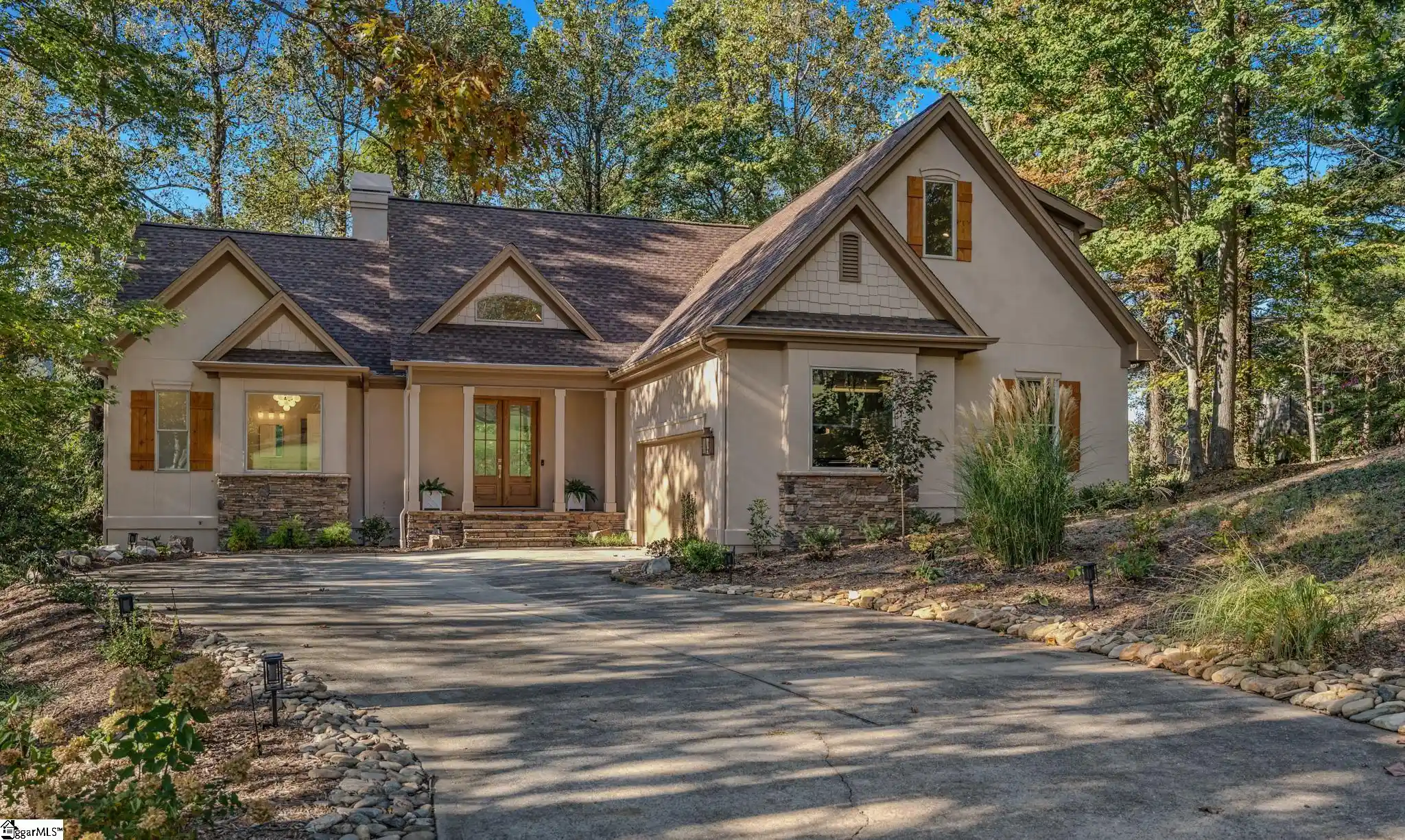 Photo 1 of Single family home for sale at 1 Touch Me Not Trl, Landrum, SC 29356 | MLS# 1607125 | Listing updated on 2026-10-24