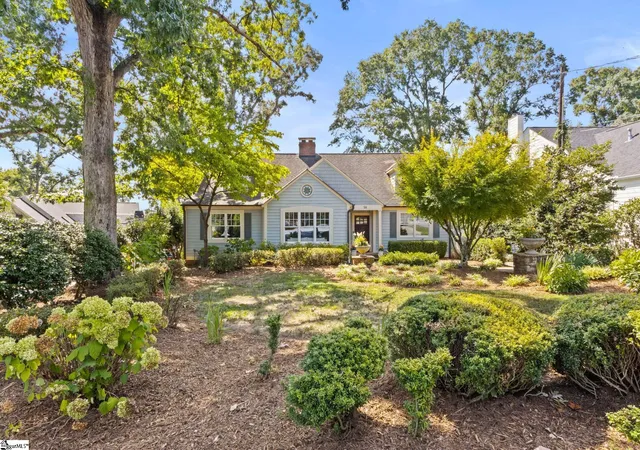 Photo 1 of Single family home for sale at 98 Woodvale Ave, Greenville, SC 29605 | MLS# 1602047 | Listing updated on 2026-08-26