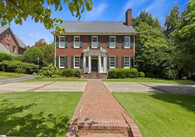 Photo 1 of Single family home for sale at 517 Mcdaniel Ave, Greenville, SC 29605 | MLS# 1598882 | Listing updated on 2026-09-16