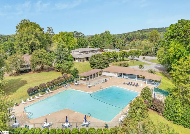 4th image of 207 N Hogan Dr, Westminster, SC 29693 | MLS# 1572622