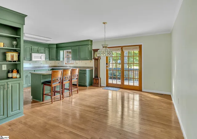 5th image of 207 N Hogan Dr, Westminster, SC 29693 | MLS# 1572622
