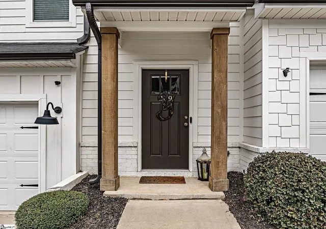 Photo 3 of Townhouse for sale at 209 Broad Banyan Ct, Greer, SC 29650 | MLS# 1602403 | Listing updated on 2026-08-30