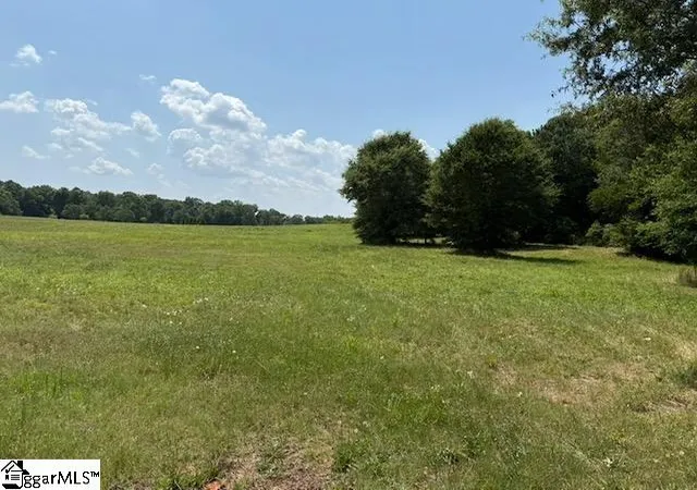 Photo 1 of House for sale at 00 Cooper Lake Rd, Simpsonville, SC 29681 | MLS# 1596732 | Listing updated on 2026-07-08