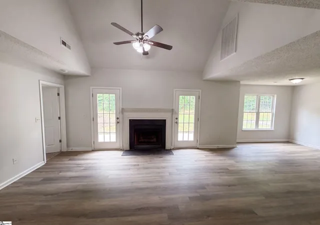 Photo 3 of Single family home for sale at 520 Patriot Wy, West Union, SC 29696 | MLS# 1600682 | Listing updated on 2026-09-08