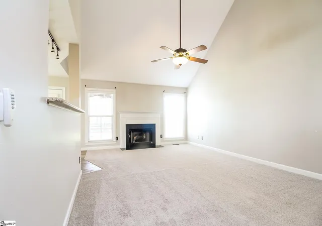 Photo 3 of Single family home for sale at 104 Sandtrap Ct, Greenville, SC 29609 | MLS# 1594887 | Listing updated on 2026-08-14