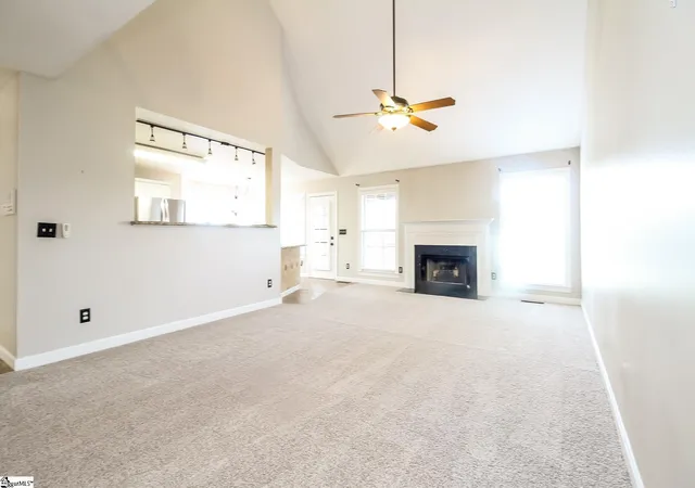 Photo 4 of Single family home for sale at 104 Sandtrap Ct, Greenville, SC 29609 | MLS# 1594887 | Listing updated on 2026-08-14