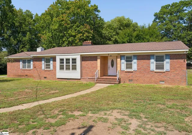 Photo 31 of Single family home for sale at 7 Acorn Ct, Greenville, SC 29609 | MLS# 1602341 | Listing updated on 2026-10-07