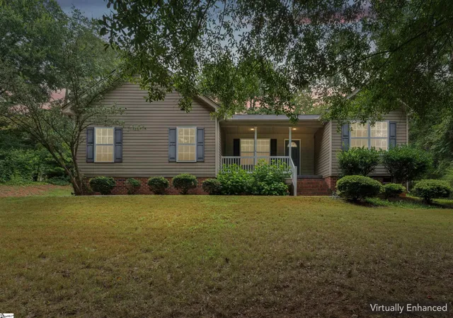 Photo 2 of Single family home for sale at 113 Valley Dr, Anderson, SC 29625 | MLS# 1597776 | Listing updated on 2026-08-18