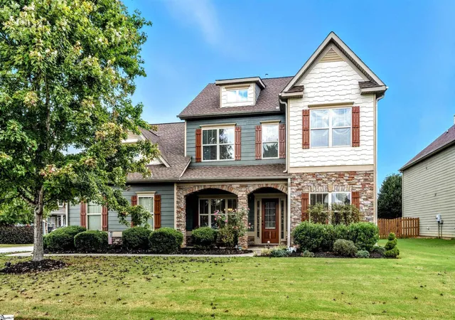 Photo 1 of Single family home for sale at 101 Red Orchid Rd, Simpsonville, SC 29681 | MLS# 1571082 | Listing updated on 2025-10-06