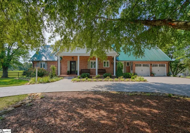 Photo 1 of Single family home for sale at 688 Corinth Rd, Gaffney, SC 29340 | MLS# 1601763 | Listing updated on 2026-08-24