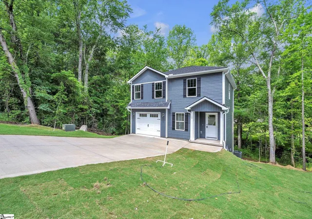 Homes for sale in Taylors, SC | 12 Oxford Blvd, Taylors, SC 29687 | MLS# 1592589