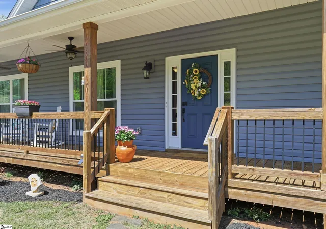 2nd image of 127 Clark Ln, Easley, SC 29640 | MLS# 1588393