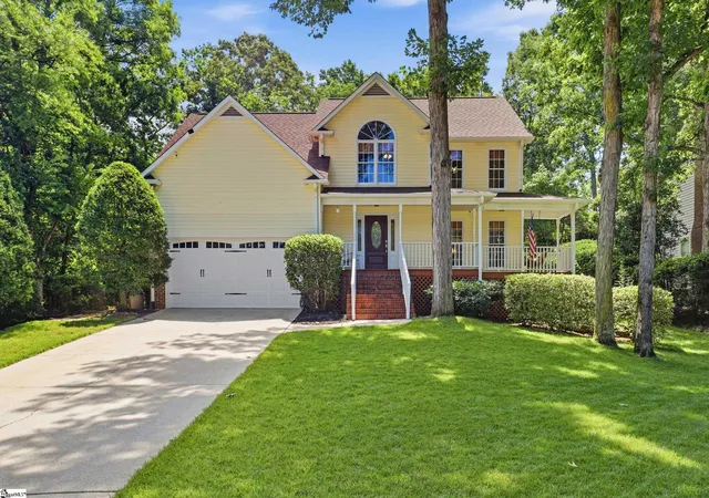 Homes for sale in Simpsonville, SC | 3 Cutting Horse Ct, Simpsonville, SC 29680 | MLS# 1596097