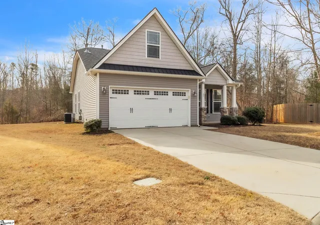 Homes for sale in Simpsonville, SC | 27 Collins Mills Ct, Simpsonville, SC 29681 | MLS# 1578820