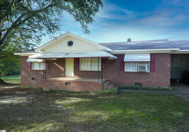 1st image of 302 651 Hwy, Fountain Inn, SC 29644 | MLS# 1571252