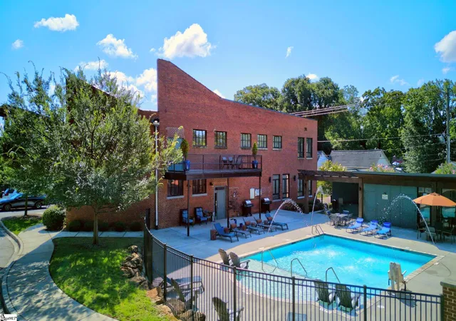 2nd image of 806 Green Ave #UNIT 111, Greenville, SC 29605 | MLS# 1594699