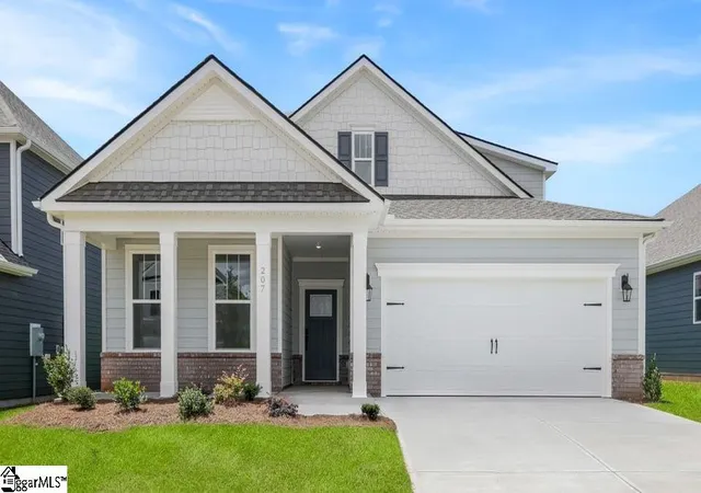 Homes for sale in Travelers Rest, SC | 207 Barred Owl Rd, Travelers Rest, SC 29690 | MLS# 1584334