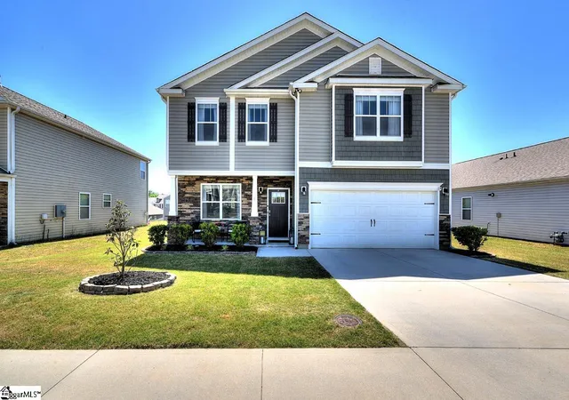 Photo 1 of Single family home for sale at 106 Hartridge Dr, Simpsonville, SC 29680 | MLS# 1593717 | Listing updated on 2026-10-12
