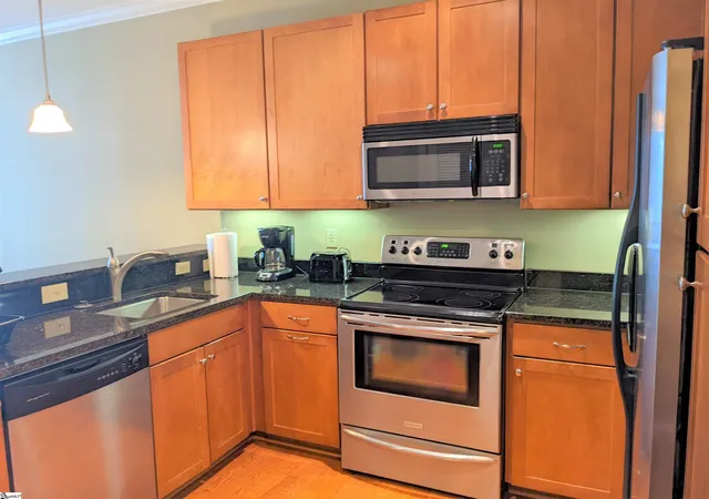 Photo 4 of Condo for sale at 155 E Broad St, Spartanburg, SC 29306 | MLS# 1601260 | Listing updated on 2026-10-08