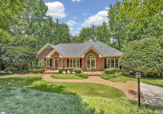 Photo 2 of Sale Pending at 503 Spaulding Lake Dr, Greenville, SC 29615 | MLS# 1565623 | Listing updated on 2026-10-20