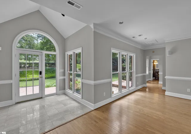 Photo 3 of Sale Pending at 503 Spaulding Lake Dr, Greenville, SC 29615 | MLS# 1565623 | Listing updated on 2026-10-20