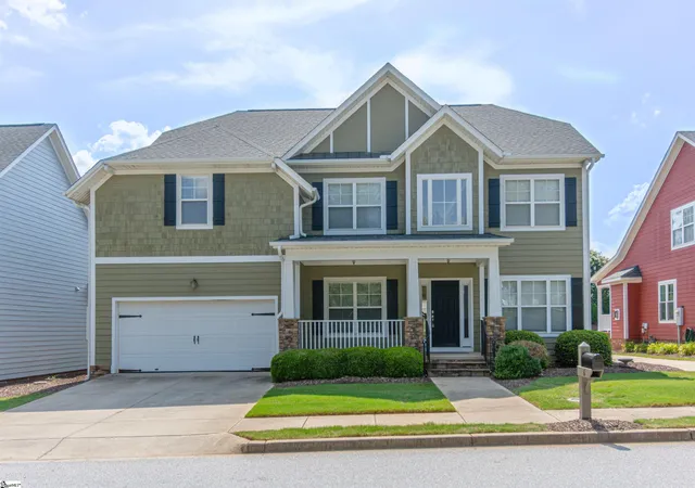Homes for sale in Simpsonville, SC | 6 Moss Wood Cir, Simpsonville, SC 29681 | MLS# 1597158