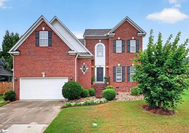 Photo 1 of Single family home for sale at 17 Suffolk Downs Wy, Greenville, SC 29615 | MLS# 1597884 | Listing updated on 2026-09-04
