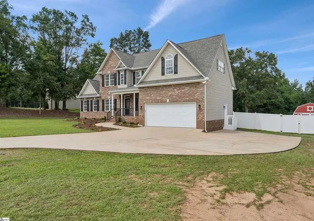 Photo 3 of Single family home for sale at 4275 Old Furnace Rd, Chesnee, SC 29323 | MLS# 1602390 | Listing updated on 2026-09-03
