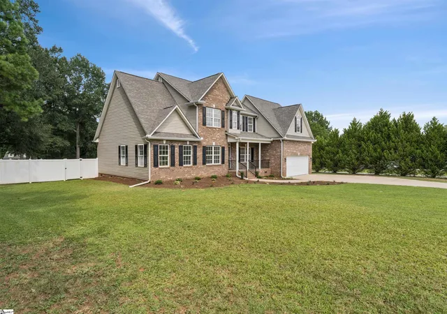 Photo 4 of Single family home for sale at 4275 Old Furnace Rd, Chesnee, SC 29323 | MLS# 1602390 | Listing updated on 2026-09-03
