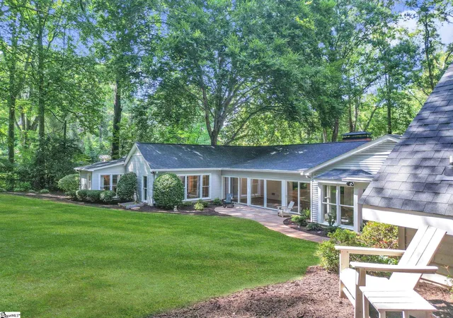 Photo 2 of Single family home for sale at 413 Mohawk Dr, Greenville, SC 29609 | MLS# 1601505 | Listing updated on 2026-08-28