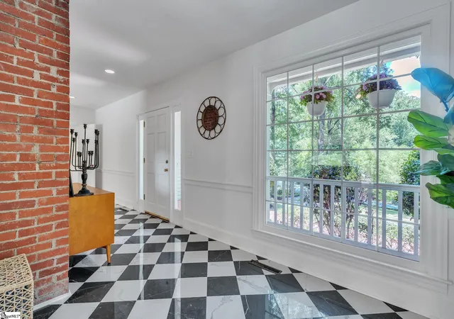 Photo 3 of Single family home for sale at 413 Mohawk Dr, Greenville, SC 29609 | MLS# 1601505 | Listing updated on 2026-08-28