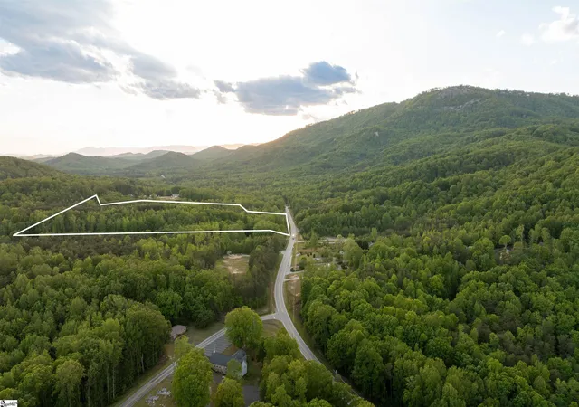 4th image of 1717 State Hwy 11, Landrum, SC 29356 | MLS# 1589817