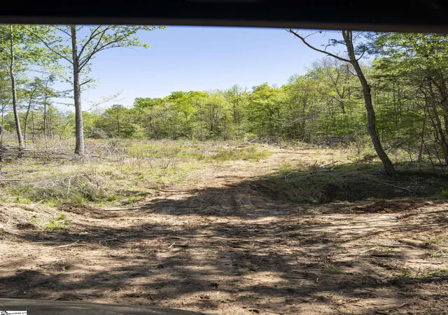 Photo 2 of Land for sale at 00 Loftis Rd, Abbeville, SC 29620 | MLS# 1600329 | Listing updated on 2026-08-10