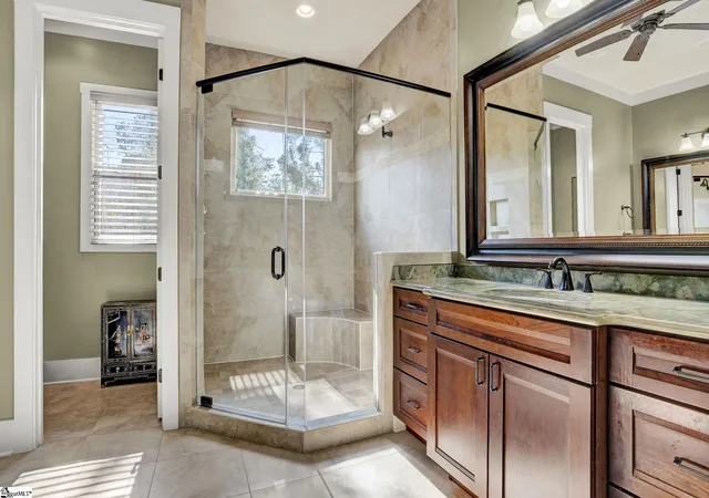 Photo 4 of Single family home for sale at 304 Lake Hills Ln, Travelers Rest, SC 29690 | MLS# 1586559 | Listing updated on 2026-09-09