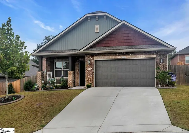 Photo 1 of Single family home for sale at 514 Flying Squirrel Way, Greenville, SC 29605 | MLS# 1570670 | Listing updated on 2026-08-14