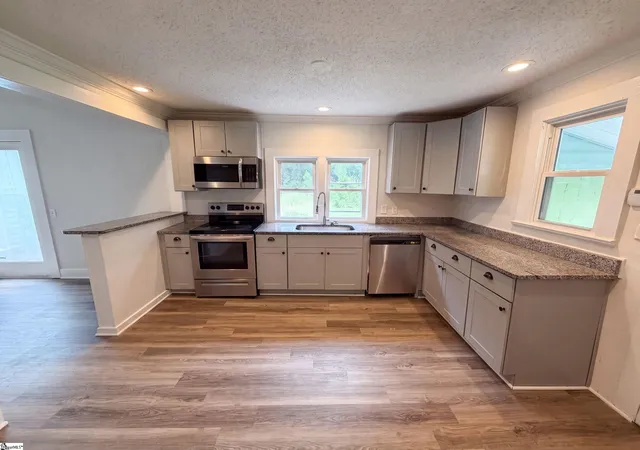 Photo 2 of Single family home for sale at 106 Old Georgia Rd, Pelzer, SC 29669 | MLS# 1600268 | Listing updated on 2026-09-22