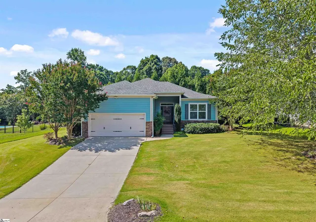 Homes for sale in Travelers Rest, SC | 204 Lord Byron Ln, Travelers Rest, SC 29690 | MLS# 1578733