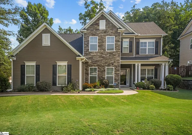 Photo 1 of Sale Pending at 416 Leigh Creek Dr, Simpsonville, SC 29681 | MLS# 1598651 | Listing updated on 2026-08-12