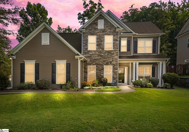 Photo 2 of Sale Pending at 416 Leigh Creek Dr, Simpsonville, SC 29681 | MLS# 1598651 | Listing updated on 2026-08-12
