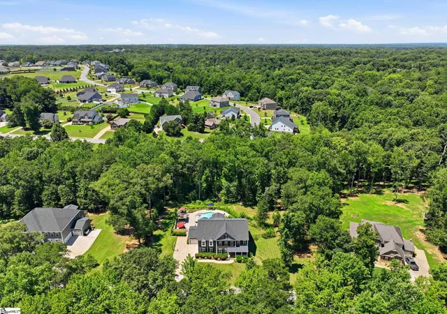 Photo 4 of Single family home for sale at 36 Modesto Ln, Simpsonville, SC 29681 | MLS# 1598454 | Listing updated on 2026-08-27