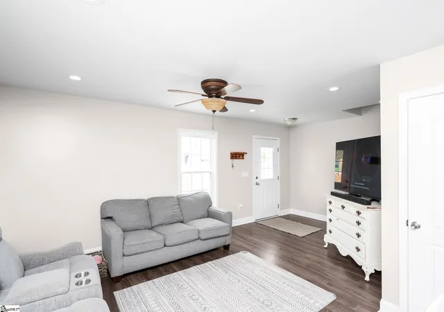 4th image of 121 Forrester Dr, Liberty, SC 29657 | MLS# 1551854