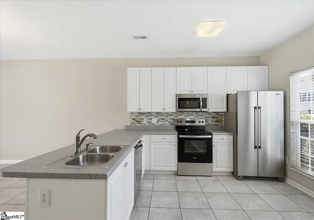 Homes for sale in Mauldin, SC | 30 Ridgestone Cir, Mauldin, SC 29662 | MLS# 1597375